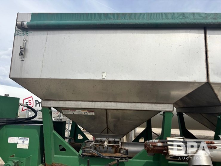 2015-behnke-dry-tender-trailer-(gp11556)-image-32