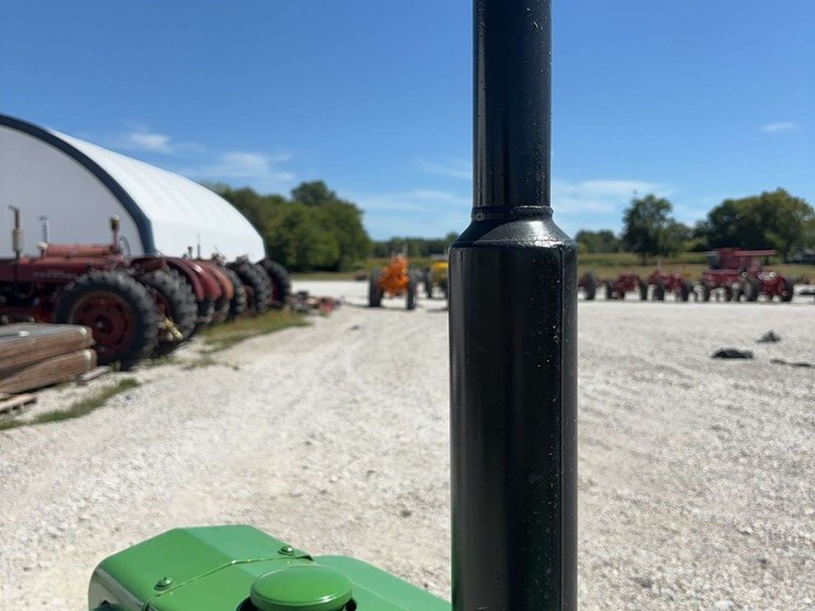 john-deere-h-image-53