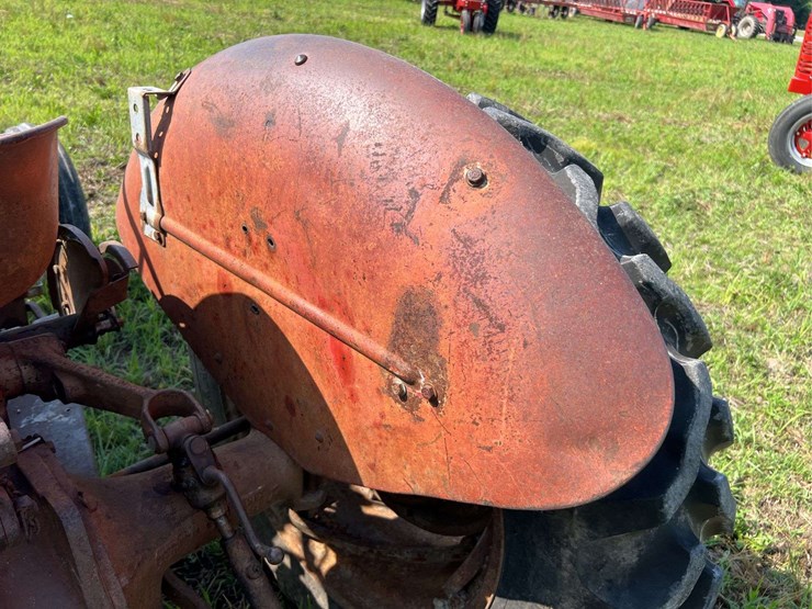 massey-ferguson-50-image-43