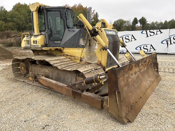 komatsu-d65px-image-7