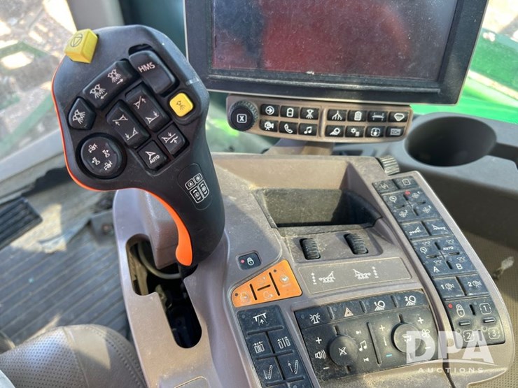2019-john-deere-r4045-image-38