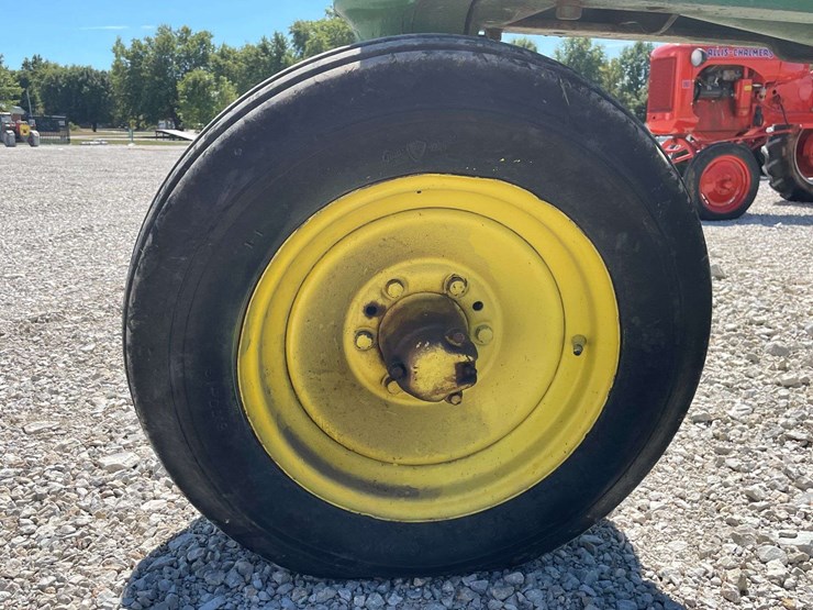 john-deere-a-image-9