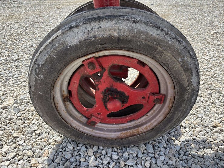 farmall-culti-vision-b-image-49