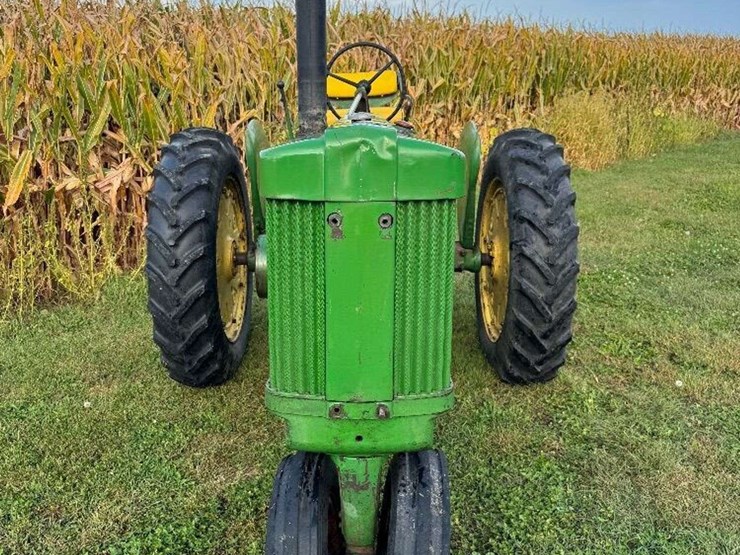 1958-john-deere-620-image-2