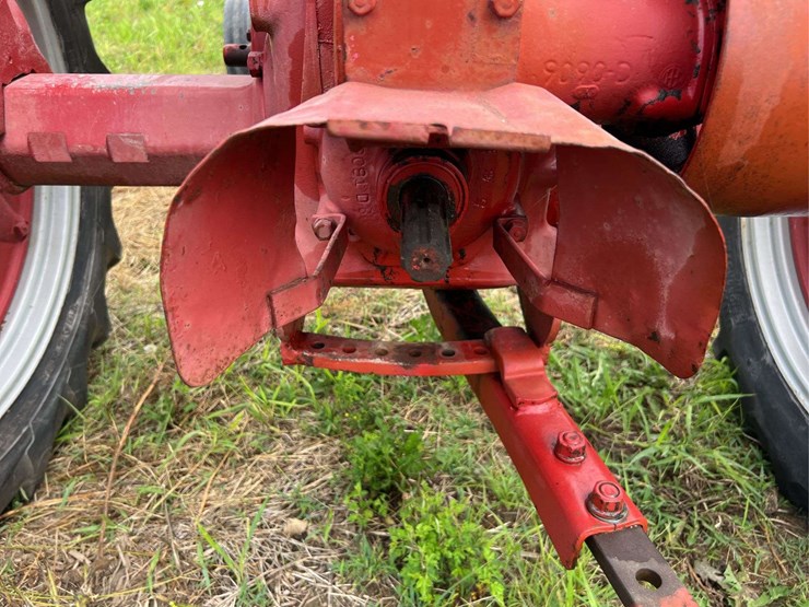 farmall-c-image-58