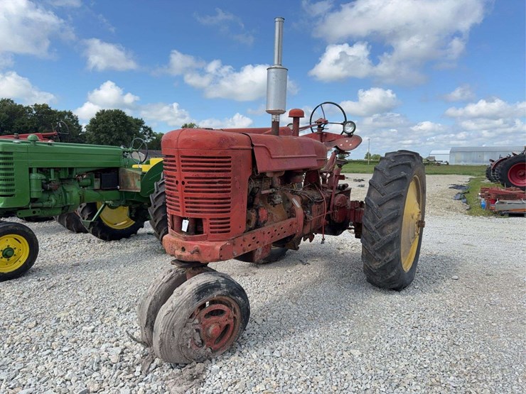 farmall-m-image-2