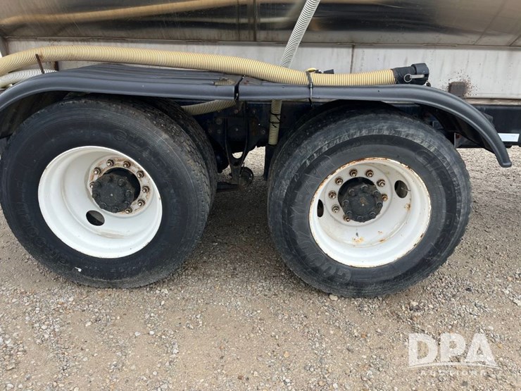 2009-ihc-durastar-4400-truck-(jn3095,-unit-537)-image-34