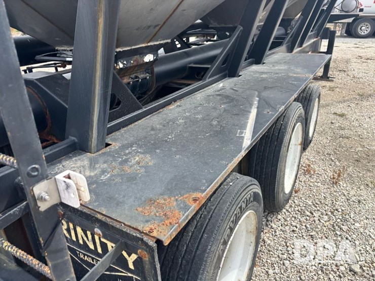 2012-behnke-dry-tender-trailer-(gp11554)-image-44