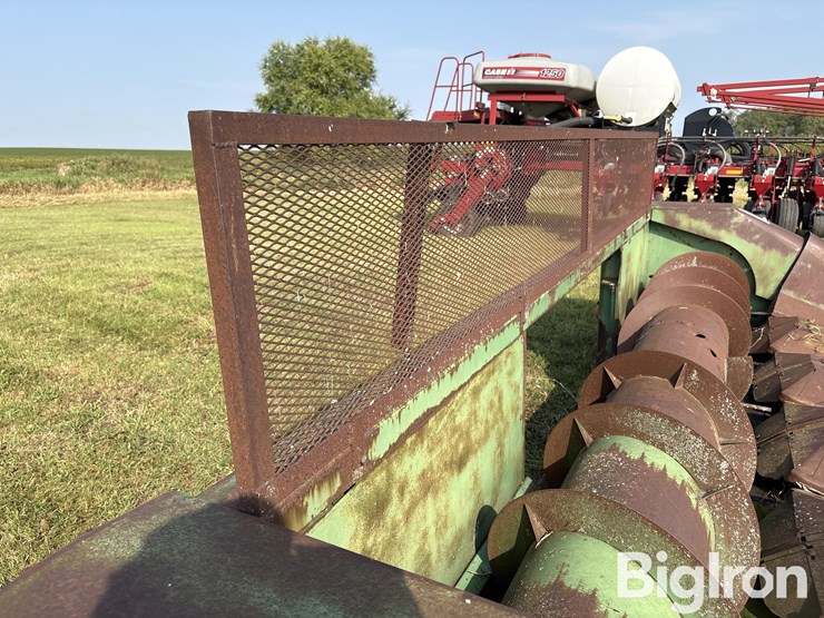 john-deere-653-image-13