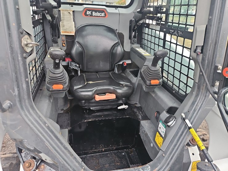 2023-bobcat-s64-image-18