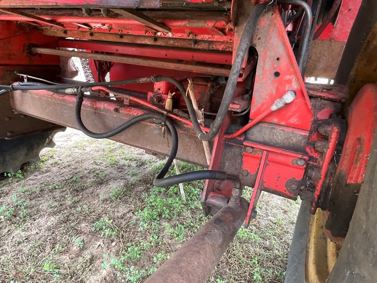 massey-ferguson-510-image-28
