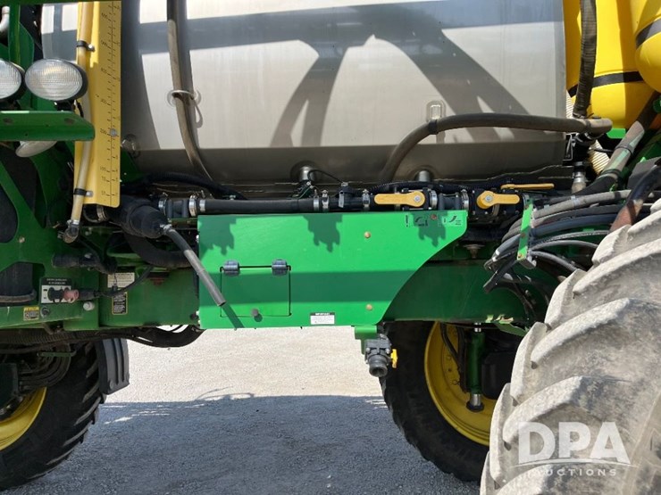 2019-john-deere-r4045-image-45