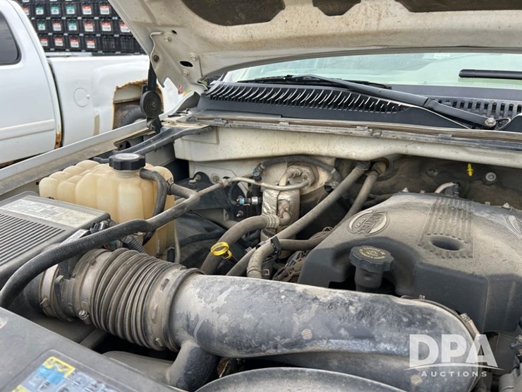 2002-chevrolet-2500hd-image-15