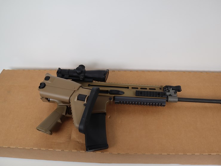 #8-•-#1201-•-fn-scar-16s-semi-automatic-rifle-5.56x45.-image-5