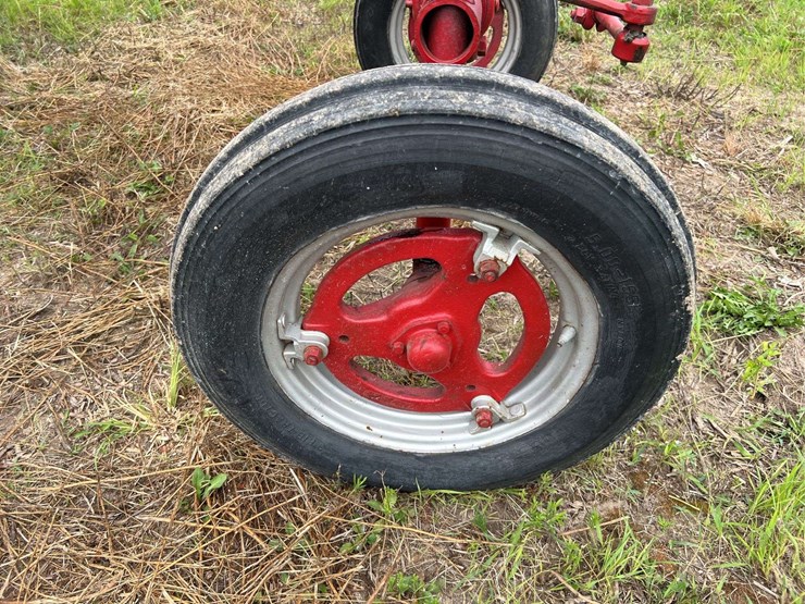 farmall-c-image-26