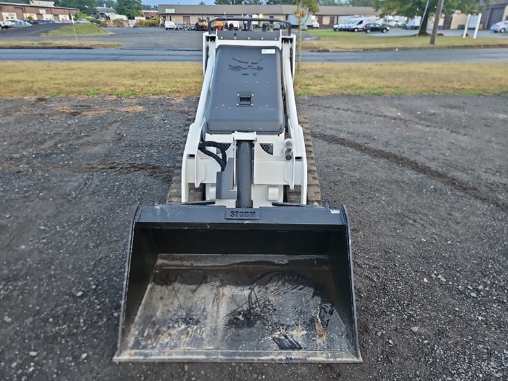 2023-bobcat-mt100-image-2
