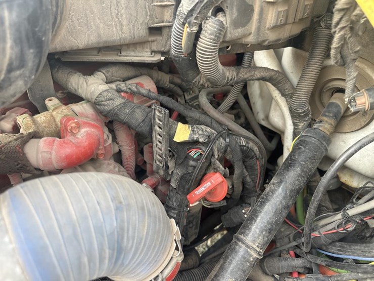 ford-f750-image-32