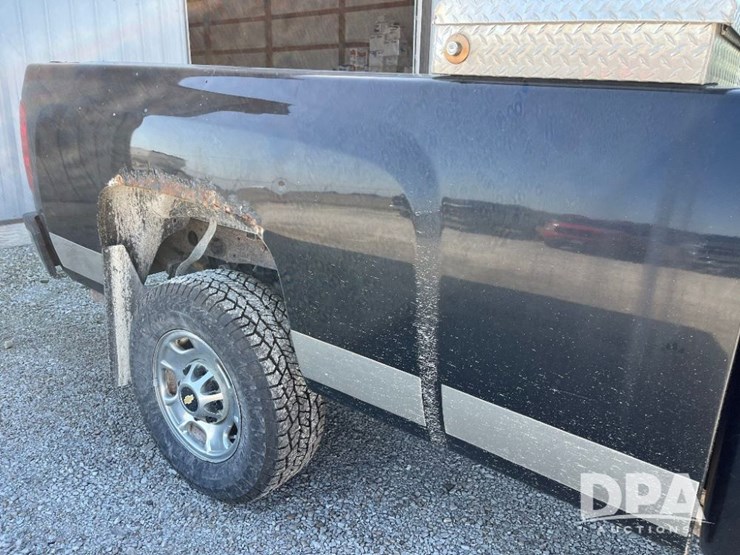2011-chevrolet-2500hd-image-27