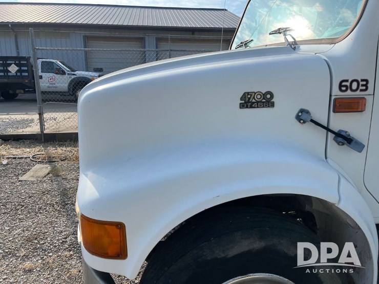 2000-ihc-4700-boom-truck-(jn3112,-unit-603)-image-9