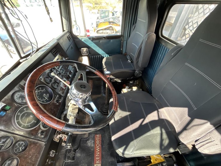 1987-kenworth-w900-image-94