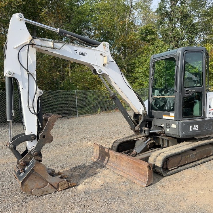 2013 BOBCAT E42