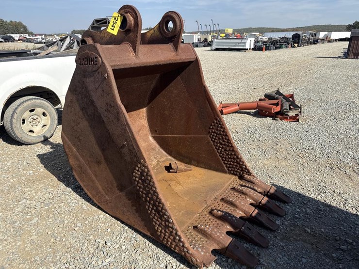 #2541-•-approx-51"-excavator-bucket-image-1