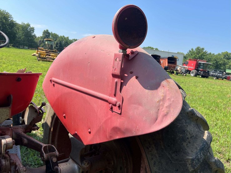 massey-ferguson-50-image-51