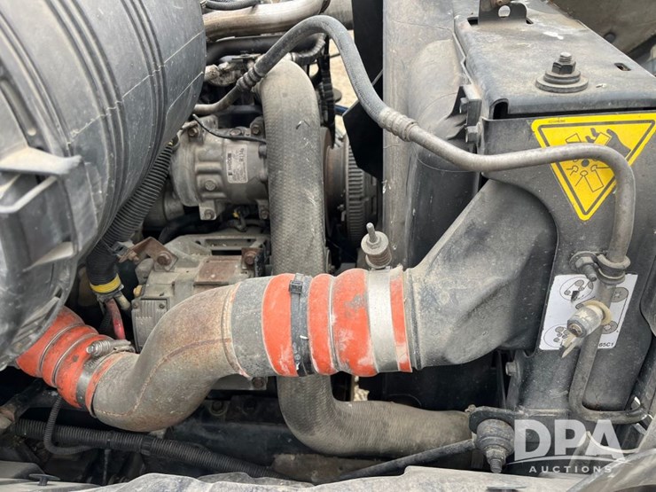 2009-ihc-durastar-4400-truck-(jn3095,-unit-537)-image-61