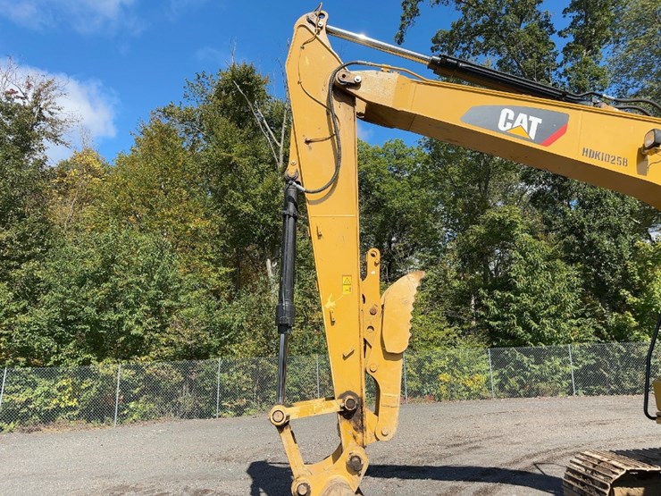 2018-caterpillar-313flgc-image-16