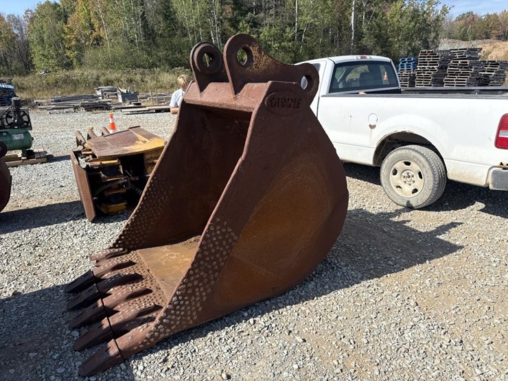 #2541-•-approx-51"-excavator-bucket-image-4