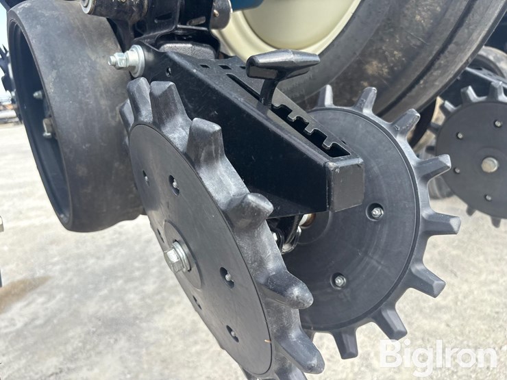 2022-kinze-3665-image-18