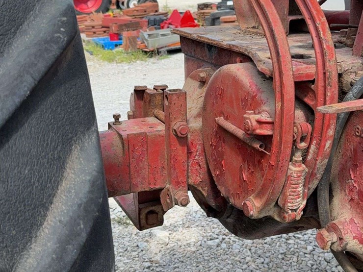 farmall-m-image-40