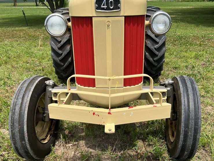 massey-ferguson-40-image-8