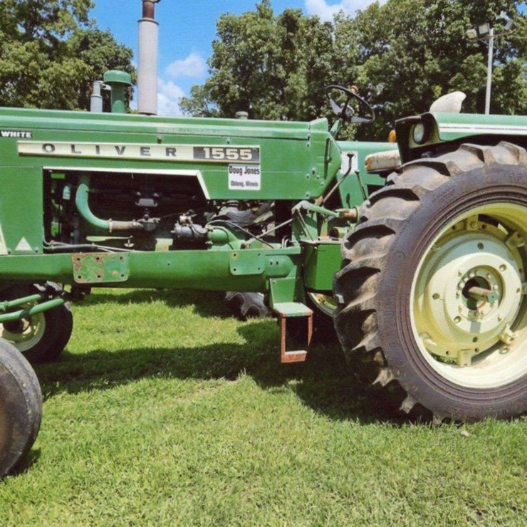 1975 OLIVER 1555