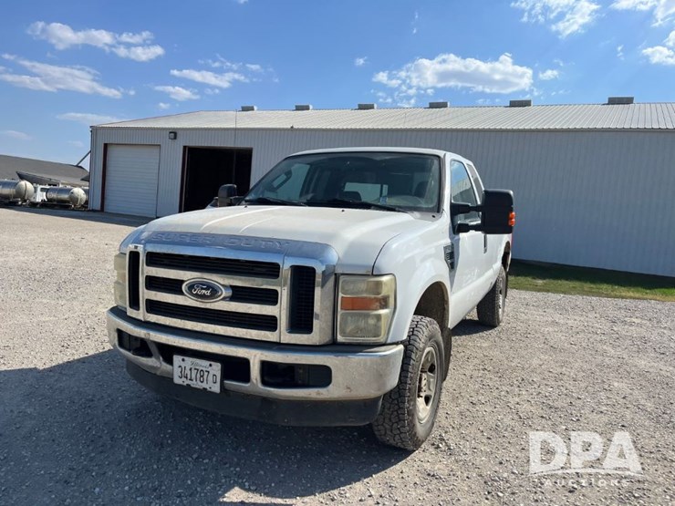 2009-ford-f250-xlt-image-2