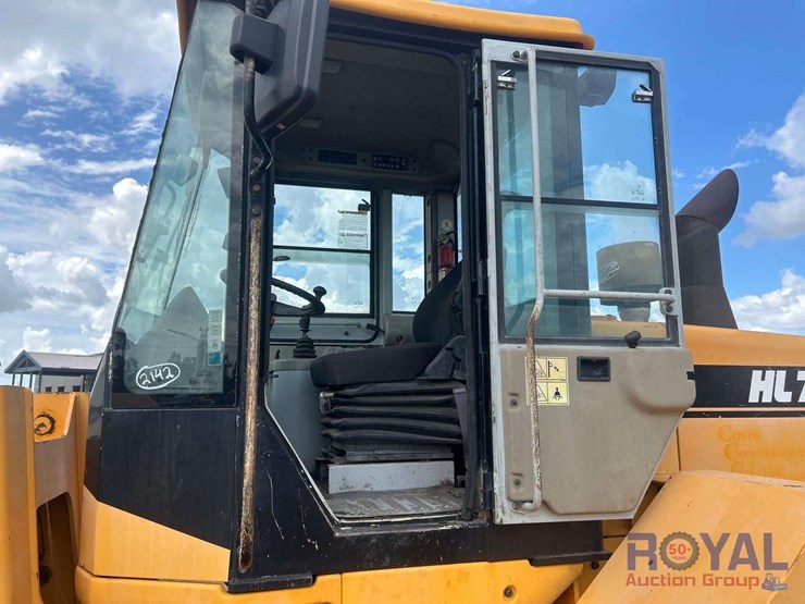 hyundai-hl740-7-image-22