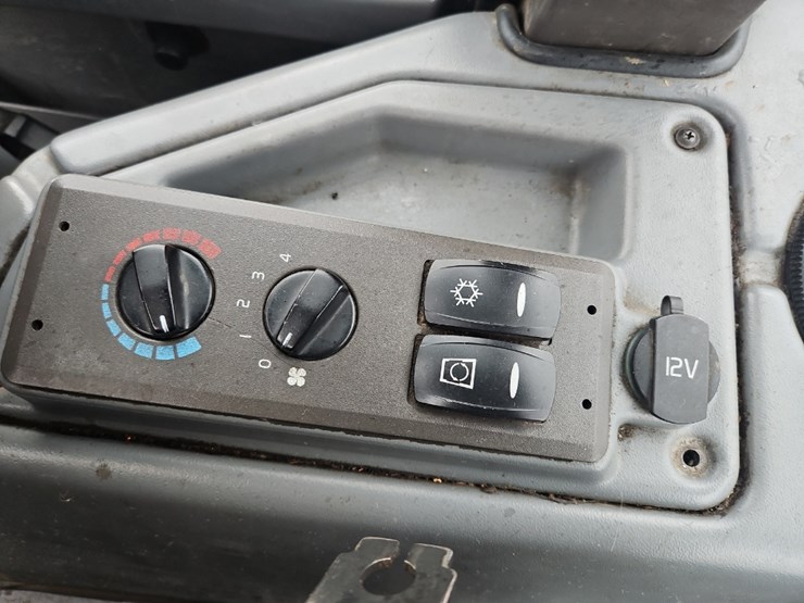 2020-volvo-l35gs-image-21