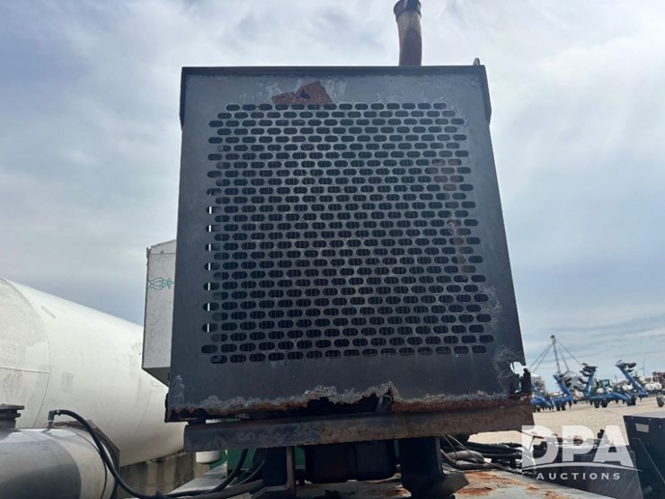 2015-behnke-dry-tender-trailer-(gp11556)-image-20