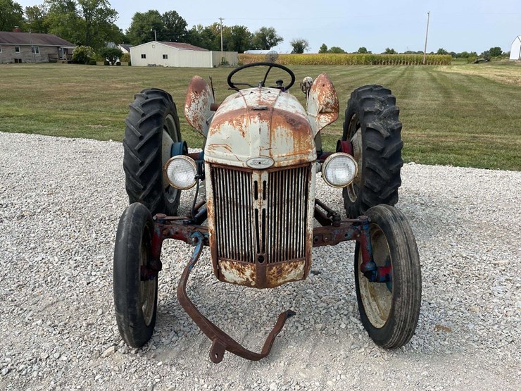 ford-8n-image-8