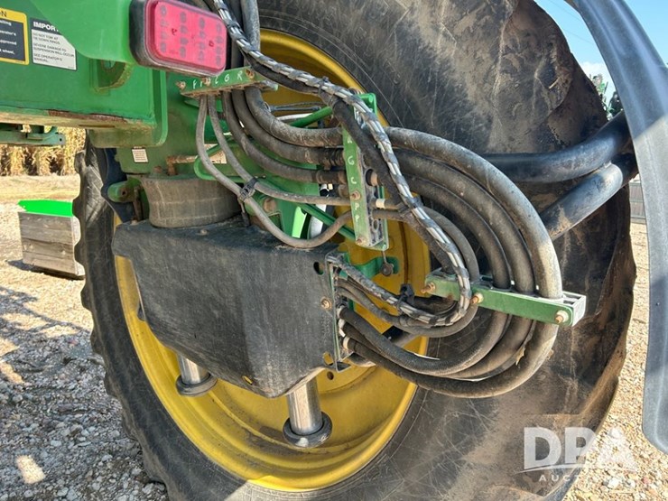 2019-john-deere-r4045-image-15