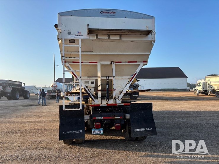 1991-peterbilt-379-image-10