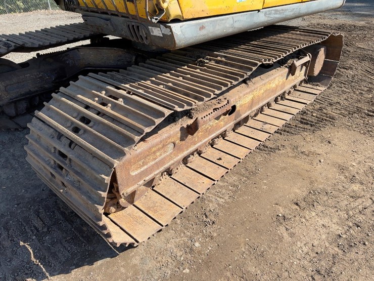 2002-volvo-ec150-image-30
