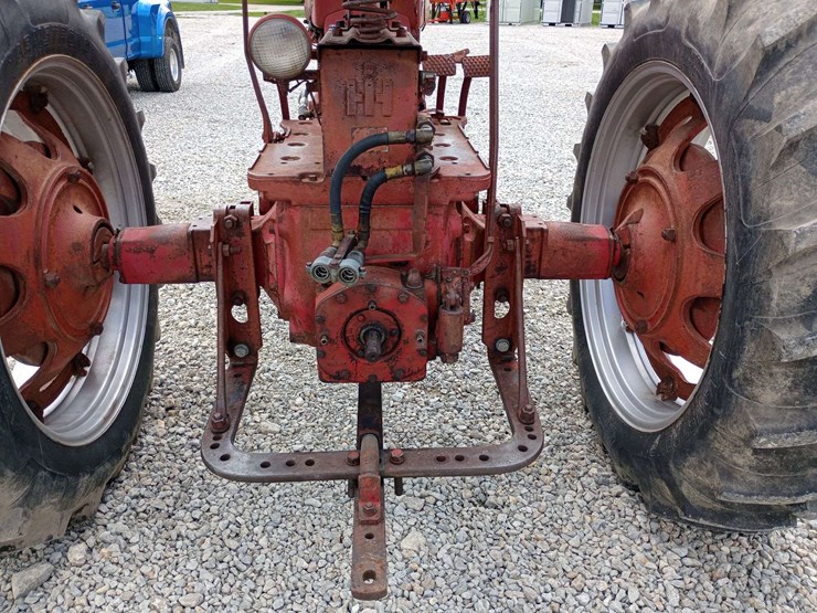 farmall-450-image-33