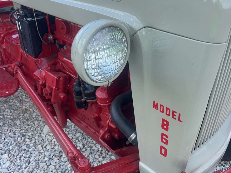 ford-860-image-13