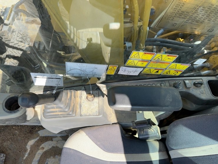 2018-caterpillar-313flgc-image-38