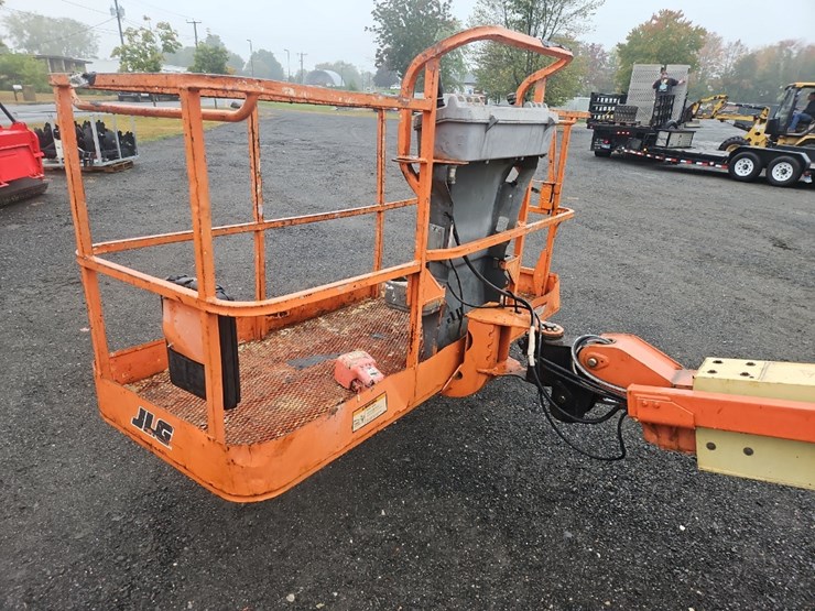 2007-jlg-400s-image-9
