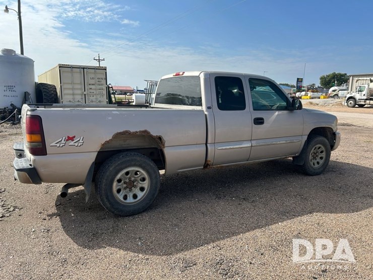 2005-gmc-extended-cab-pickup-(cp1139,-unit-7170)-image-7
