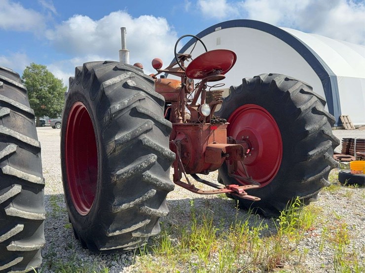 farmall-m-image-7