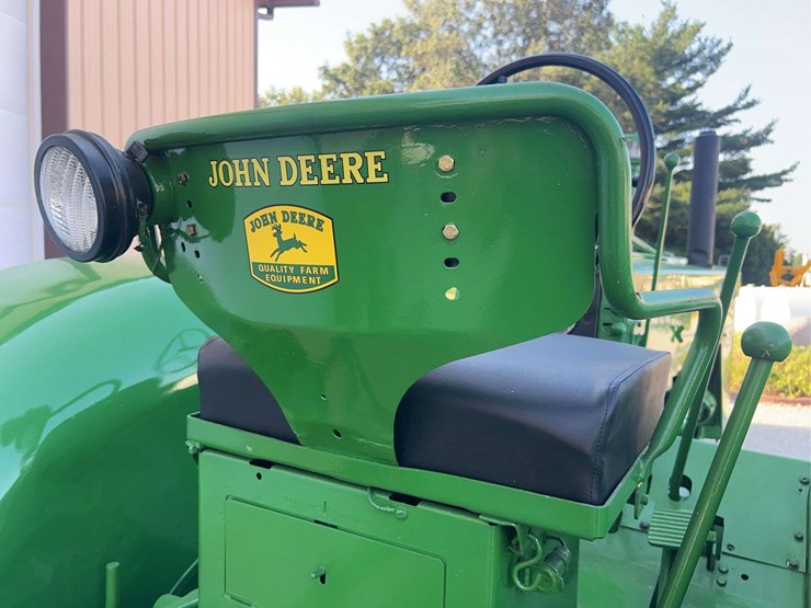 1955-john-deere-70-image-47