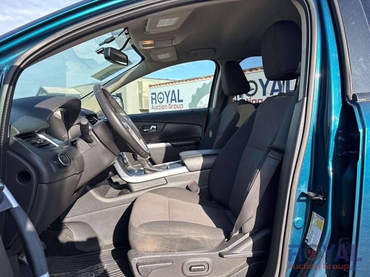 2011-ford-edge-image-7